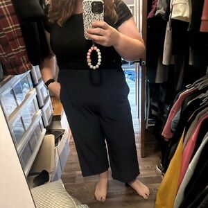 Anne Klein Navy Cropped Pants